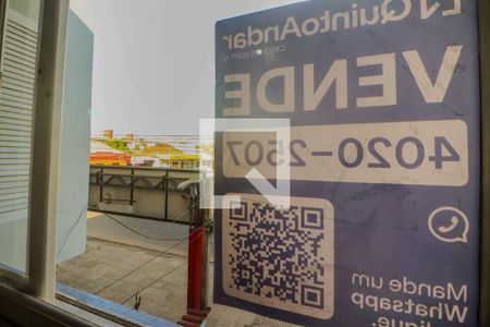 Plaquinha de casa à venda com 4 quartos, 300m² em Rubem Berta, Porto Alegre