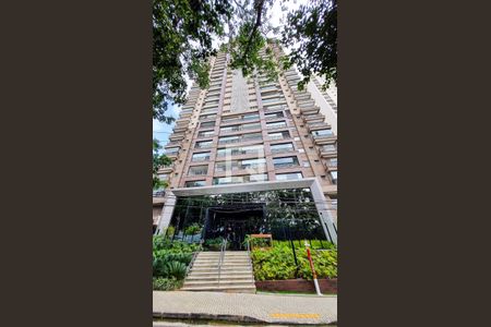 Fachada de apartamento à venda com 2 quartos, 100m² em Morumbi, São Paulo