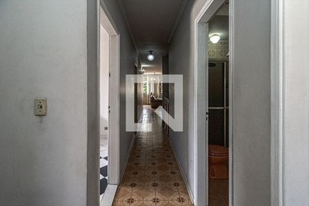 Corredor de casa à venda com 3 quartos, 321m² em Vila da Saúde, São Paulo