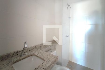 Banheiro de apartamento à venda com 2 quartos, 47m² em Jardim Baronesa, Campinas