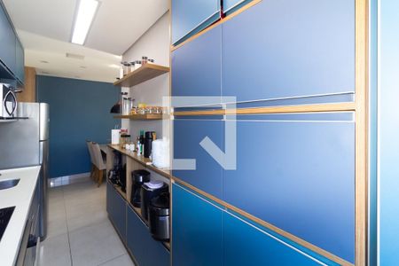 Cozinha de apartamento à venda com 2 quartos, 51m² em Vila California, São Paulo