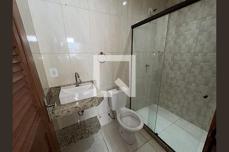 Banheiro da Suíte de casa para alugar com 3 quartos, 80m² em Bento Ribeiro, Rio de Janeiro