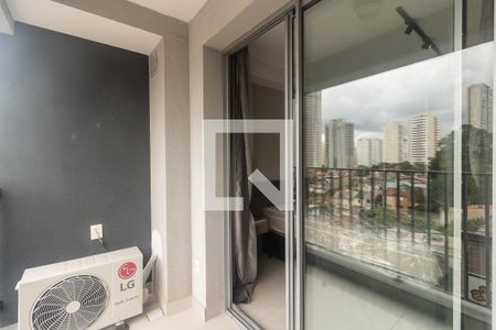 Varanda de kitnet/studio para alugar com 1 quarto, 26m² em Ipiranga, São Paulo