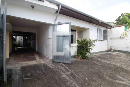 Garagem de casa à venda com 2 quartos, 404m² em Vila Sonia, São Paulo