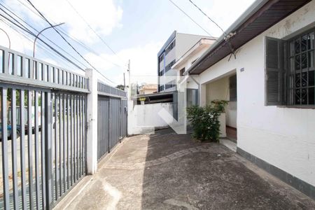 Garagem de casa à venda com 2 quartos, 404m² em Vila Sonia, São Paulo