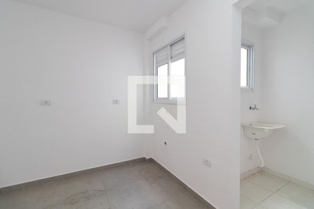 Cozinha de apartamento para alugar com 2 quartos, 40m² em Vila Sao Geraldo, São Paulo