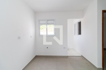 Cozinha de apartamento para alugar com 2 quartos, 40m² em Vila Sao Geraldo, São Paulo