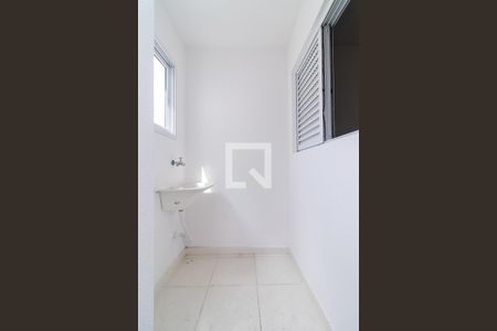 Área de Serviço de apartamento para alugar com 2 quartos, 40m² em Vila Sao Geraldo, São Paulo