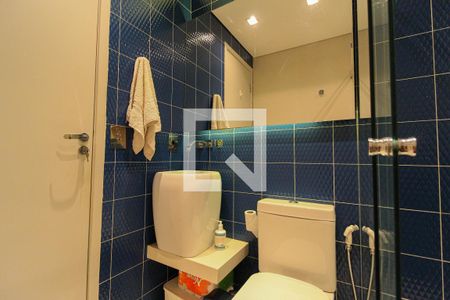 Banheiro de apartamento à venda com 1 quarto, 74m² em Vila Olímpia, São Paulo