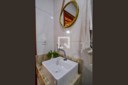 Banheiro de serviço de apartamento à venda com 2 quartos, 100m² em Jardim Paraiso, Santo André