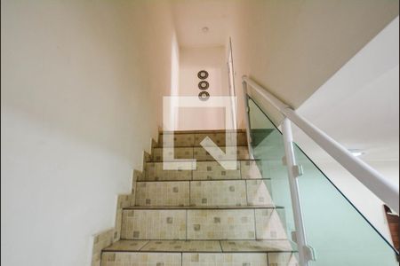 Escada de apartamento à venda com 2 quartos, 100m² em Jardim Paraiso, Santo André