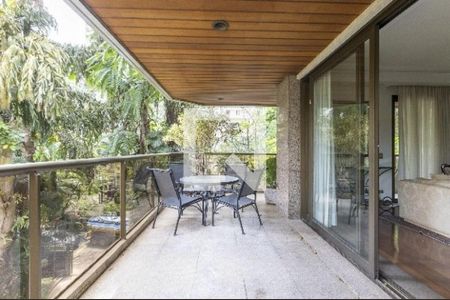 Apartamento à venda com 4 quartos, 387m² em Vila Nova Conceição, São Paulo