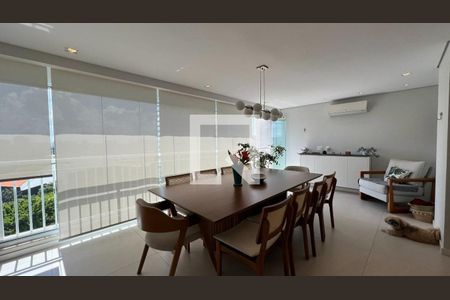 Apartamento à venda com 4 quartos, 136m² em Vila Anastácio, São Paulo