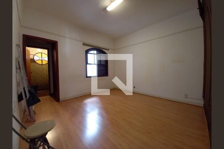 Casa à venda com 4 quartos, 334m² em Aclimação, São Paulo