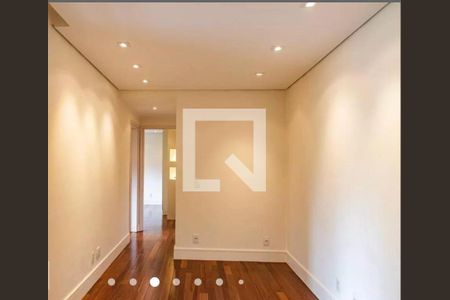 Apartamento à venda com 2 quartos, 57m² em Vila Gumercindo, São Paulo