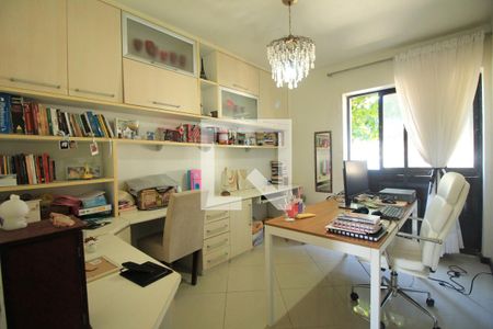 Escritório de apartamento para alugar com 4 quartos, 160m² em Pituba, Salvador