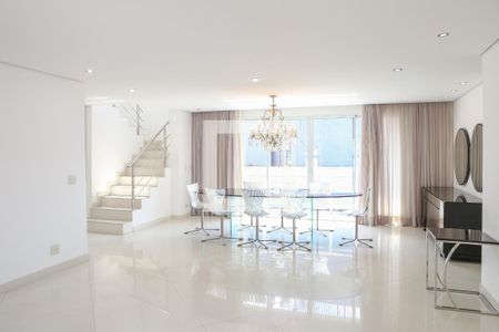 Sala de apartamento à venda com 3 quartos, 200m² em Perdizes, São Paulo