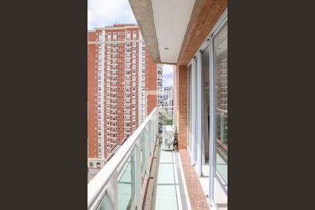 Sacada de apartamento à venda com 3 quartos, 200m² em Perdizes, São Paulo