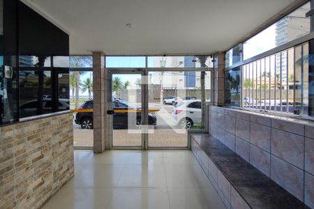 Hall de entrada de kitnet/studio para alugar com 1 quarto, 32m² em Guilhermina, Praia Grande