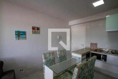 Cozinha de apartamento para alugar com 1 quarto, 34m² em Batel, Curitiba
