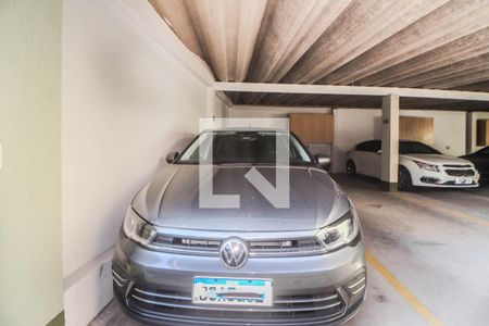 Garagem de apartamento à venda com 2 quartos, 79m² em São Geraldo, Porto Alegre