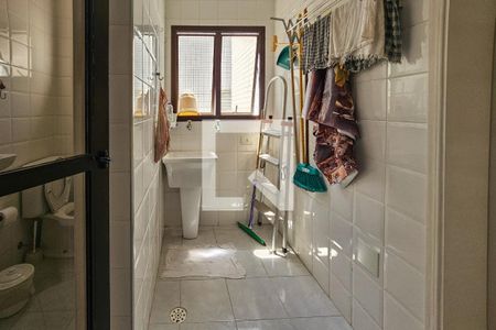 Área de serviço de apartamento para alugar com 3 quartos, 90m² em Jardim Virginia, Guarujá