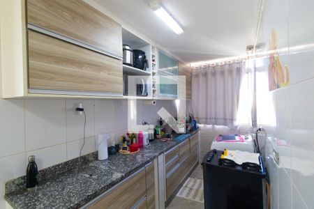 Cozinha de apartamento à venda com 3 quartos, 76m² em Jardim do Vovô, Campinas