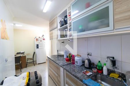 Cozinha de apartamento à venda com 3 quartos, 76m² em Jardim do Vovô, Campinas