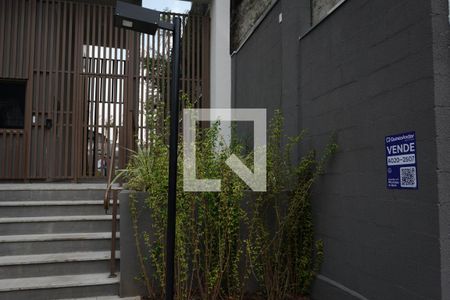 Fachada +  Placa de apartamento à venda com 1 quarto, 25m² em Belenzinho, São Paulo