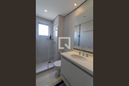 Banheiro da Suíte 2 de apartamento à venda com 3 quartos, 138m² em Jardim Chapadão, Campinas