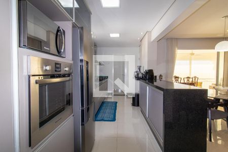 Cozinha de apartamento à venda com 3 quartos, 138m² em Jardim Chapadão, Campinas