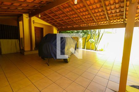 Garagem de casa à venda com 4 quartos, 126m² em Glória, Porto Alegre