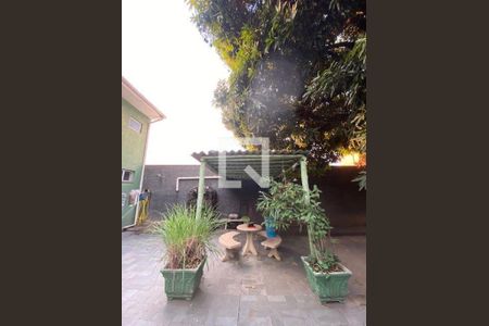 Casa à venda com 4 quartos, 360m² em Santa Tereza, Belo Horizonte