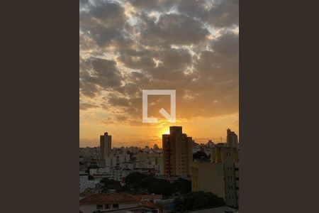 Casa à venda com 4 quartos, 360m² em Santa Tereza, Belo Horizonte