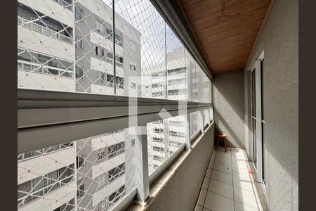 Sacada de apartamento à venda com 2 quartos, 65m² em Vila Metalúrgica, Santo André