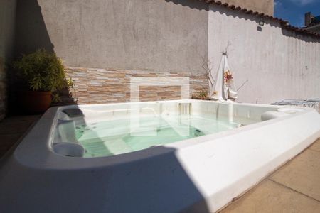 Área comum - Piscina de casa à venda com 3 quartos, 217m² em Teresópolis, Porto Alegre