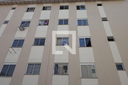 Placa de apartamento à venda com 2 quartos, 60m² em Olaria, Canoas