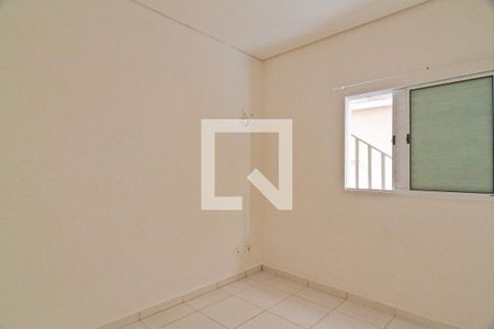 Quarto de casa para alugar com 1 quarto, 30m² em Vila Cavaton, São Paulo