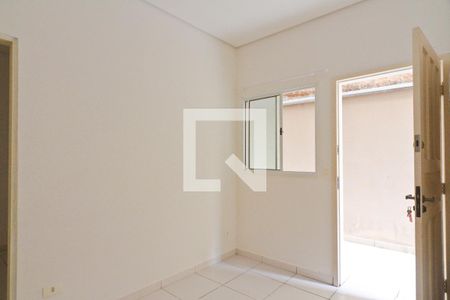 Sala de casa para alugar com 1 quarto, 30m² em Vila Cavaton, São Paulo
