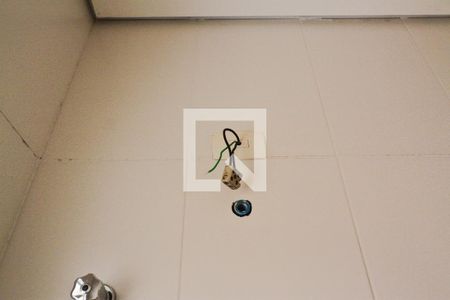 Banheiro de casa para alugar com 1 quarto, 30m² em Vila Cavaton, São Paulo