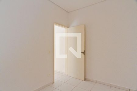 Quarto de casa para alugar com 1 quarto, 30m² em Vila Cavaton, São Paulo