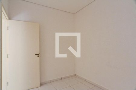 Quarto de casa para alugar com 1 quarto, 30m² em Vila Cavaton, São Paulo