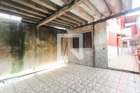 Garagem de casa para alugar com 3 quartos, 175m² em Jardim Itapolis, São Paulo