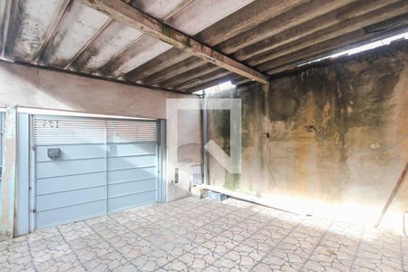 Garagem de casa para alugar com 3 quartos, 175m² em Jardim Itapolis, São Paulo