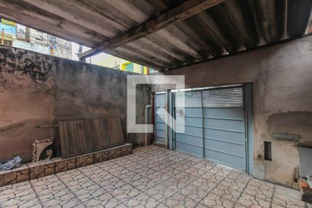 Garagem de casa para alugar com 3 quartos, 175m² em Jardim Itapolis, São Paulo