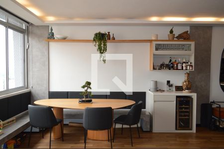 Sala de apartamento à venda com 2 quartos, 130m² em Vila Mariana, São Paulo