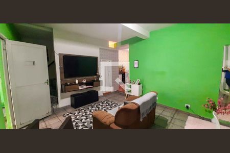 Sala de casa para alugar com 1 quarto, 134m² em Santo Antônio, Osasco