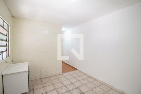 Sala/Cozinha de casa para alugar com 1 quarto, 50m² em Santo Antônio, Osasco