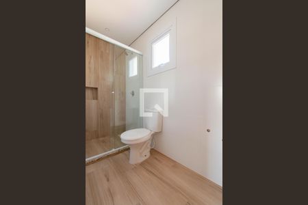 Banheiro de apartamento à venda com 2 quartos, 72m² em Centro, Canoas