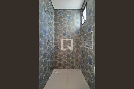 Banheiro da suíte de casa à venda com 3 quartos, 194m² em Vila Pires, Santo André